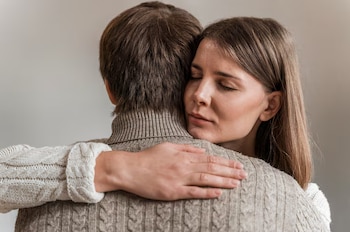La distancia emocional se amplifica