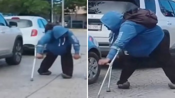 Exhiben a presunto falso discapacitado en Cancún: lo captan con muletas y después caminando con normalidad