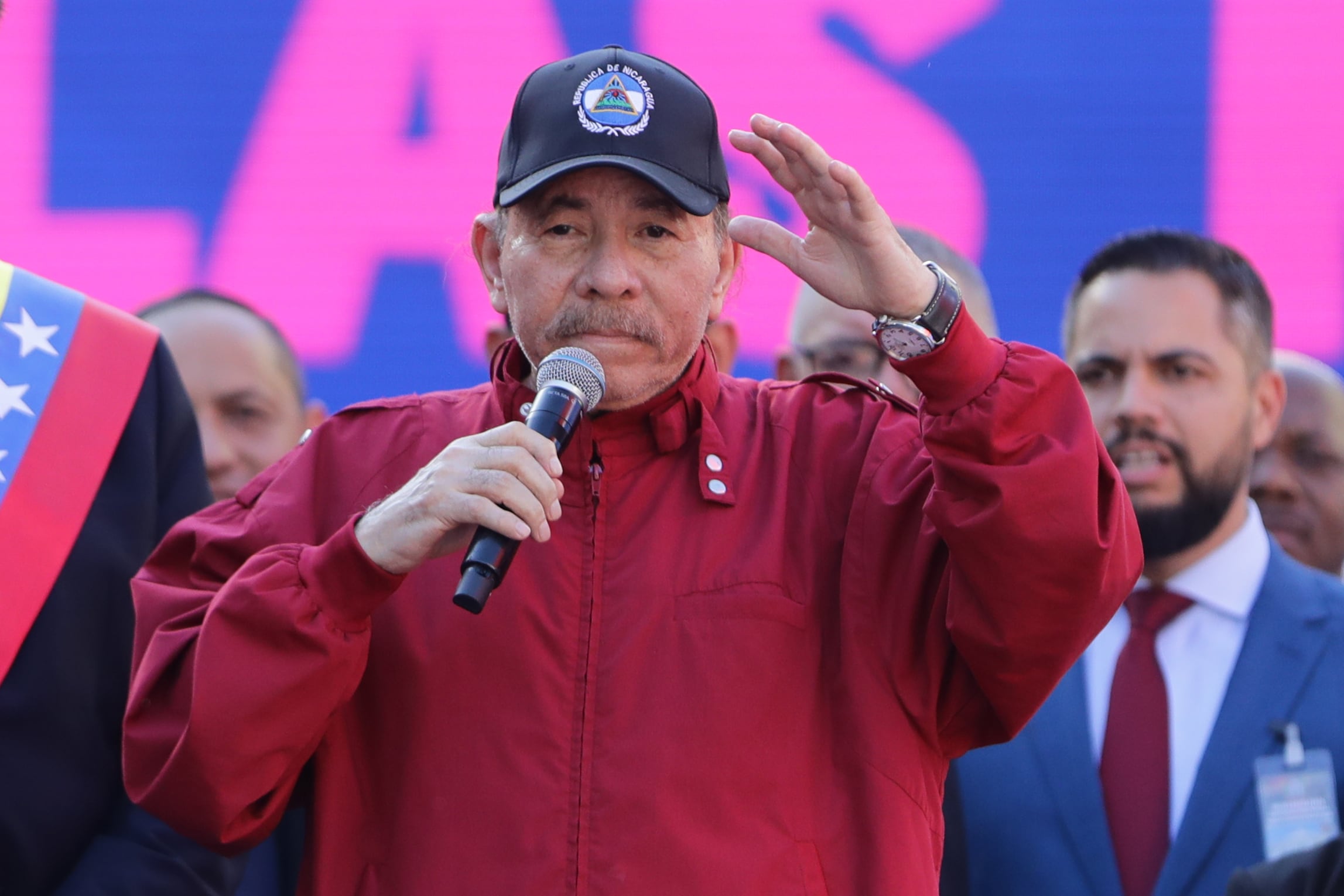 Asamblea Nacional de Nicaragua propone ampliar a siete años el mandato presidencial