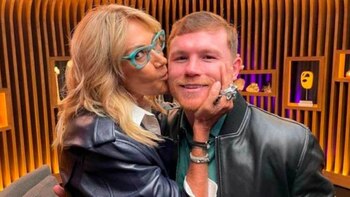 Adela y Canelo tienen una