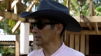 Entre palapas y caballos españoles: así es el rancho en Guerrero donde Jorge Campos conecta con sus raíces