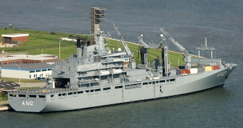 Buque de apoyo de combate