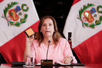 La presidenta Dina Boluarte en