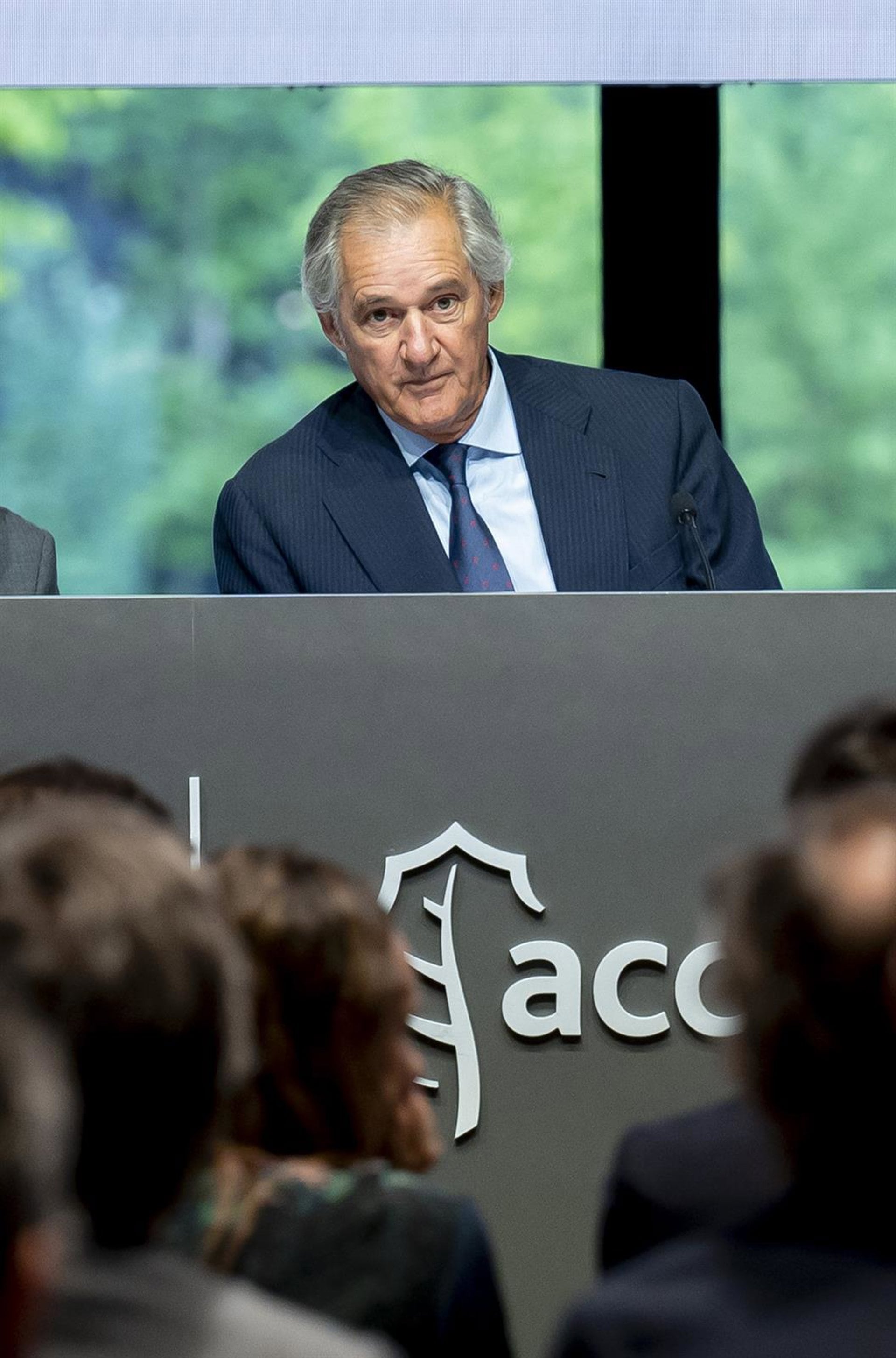 25/06/2026 El presidente y CEO de Acciona, José Manuel Entrecanales Domecq, durante la Junta General de Accionistas de Acciona, a 25 de junio de 2026, en Madrid (España). Acciona vota en su junta general ordinaria la reelección de tres miembros del órgano rector, la aprobación de un dividendo de al menos 5,65 euros por acción pagadero el 9 de julio, la renovación de KPMG como auditor de las cuentas hasta 2029 y elevar la remuneración máxima para el conjunto de los consejeros no ejecutivos de 1,7 a 2,2 millones de euros brutos anuales.
POLITICA
Alberto Ortega - Europa Press