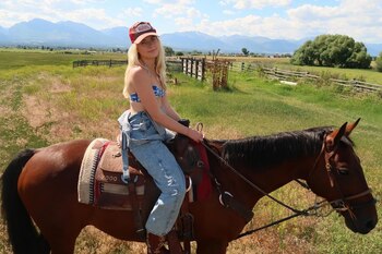 Sam Sheen, hija de Charlie