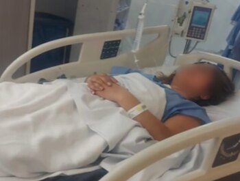 La joven resultó con múltiples