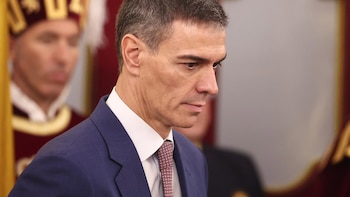 Sánchez cesa a Antonio Hernández,