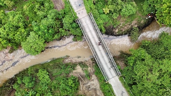 Quebradas afectadas por nuevo derrame