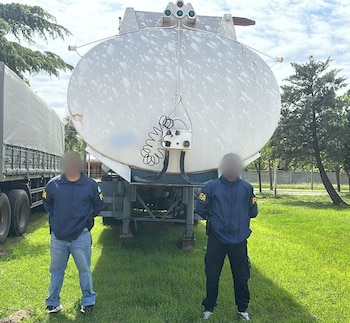 La banda simulaba venta de granos