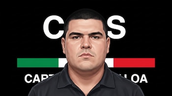 Ilustración de un hombre con camisa polo oscura, sobre fondo negro. Se ven las letras 'CDS', una franja verde, blanca y roja, y el texto 'CAPITAN LOA'.