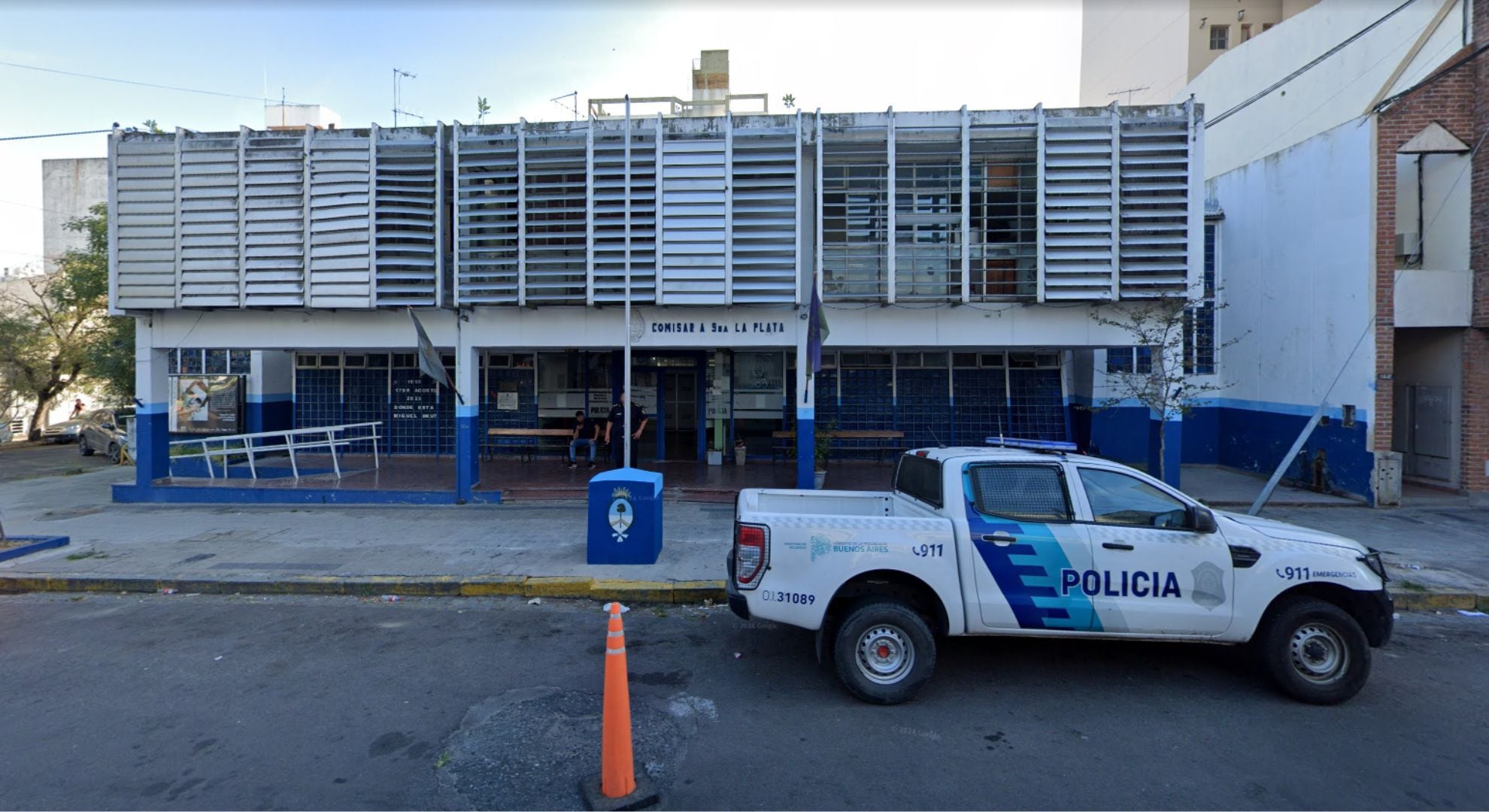 Entre las medidas requeridas, solicitaron un allanamiento en la Comisaría Novena de La Plata (Captura de Google Maps)