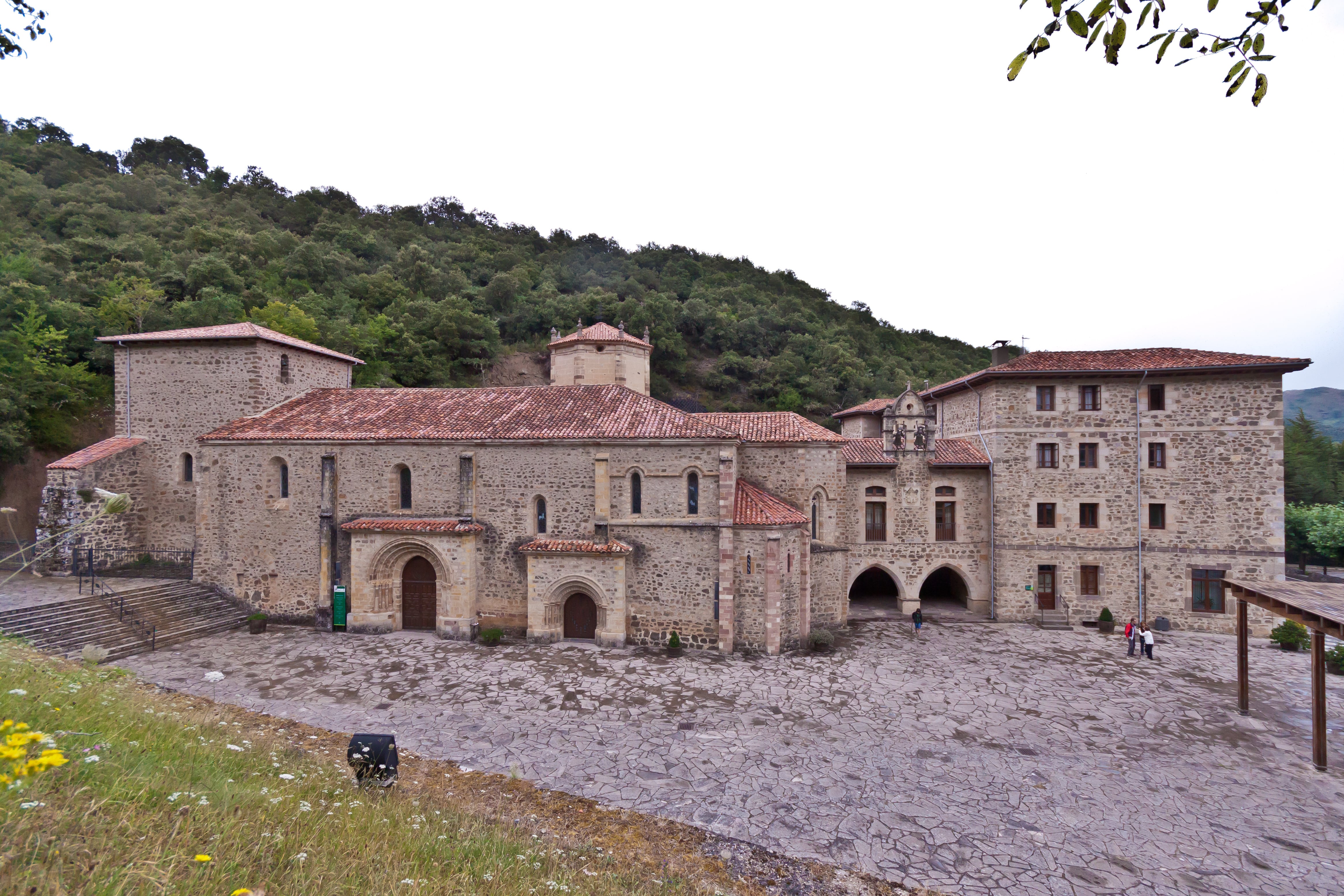 Monasterio de Santo Toribio de Liébana, en Cantabria (Arturo Limón / Adobe Stock)