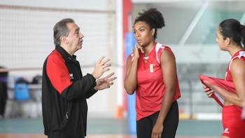 Antonio Rizola y su firme postura sobre las jugadoras que rechazaron su convocatoria: “No estoy de acuerdo con el 90%”