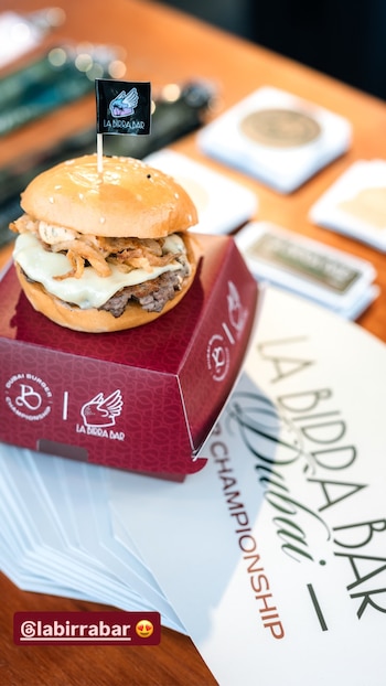 La hamburguesa Crispy Dubai, desarrollada