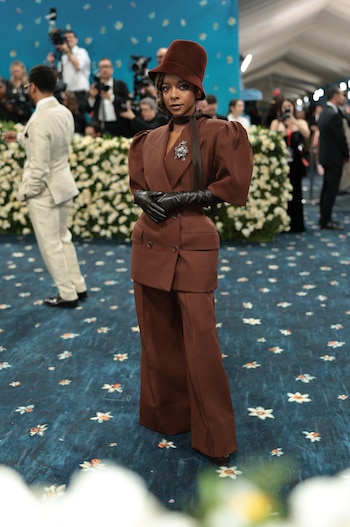 Kara Young posó para los fotógrafos