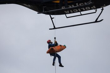 Un enfermo fue trasladado otro