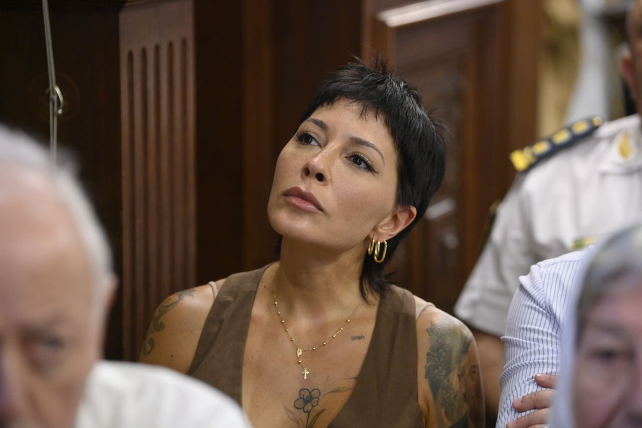 Mayra Mendoza en el Salón Dorado