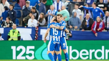 (Crónica) Boyé rescata un punto de fe en Anoeta y el Elche también cree tras ganar al Valencia
