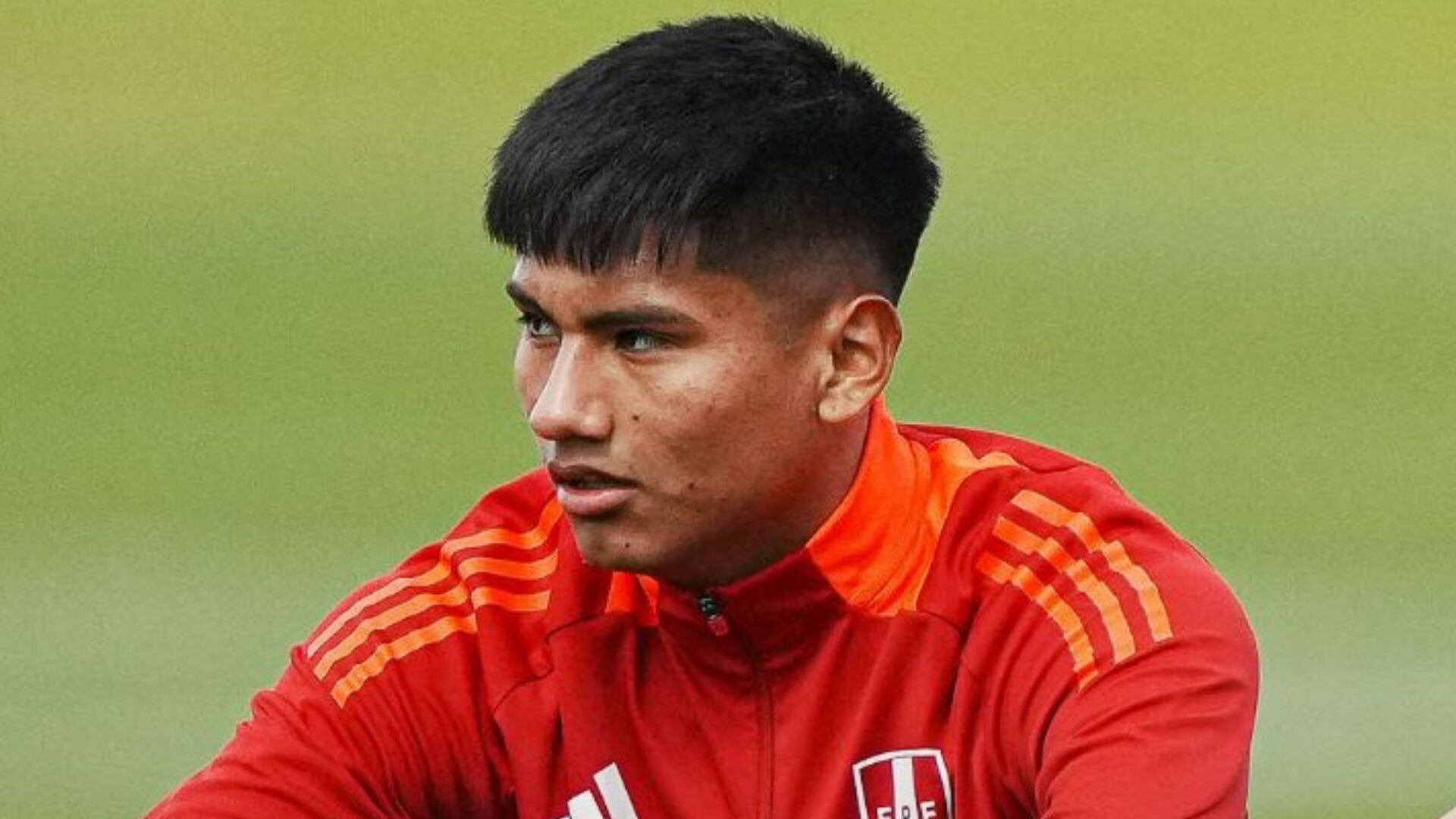 Piero Cari no entró en los planes para el duelo contra Uruguay, en Montevideo. - Crédito: FPF