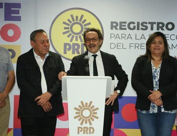 El diputado federal acudió a