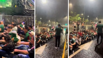 Aficionados imitan el festejo vikingo de la Selección de Noruega tras el triunfo de México en el Mundial