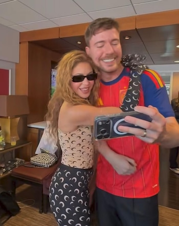 El famoso youtuber tuvo una conversación con la colombiana - crédito Shakira / Instagram