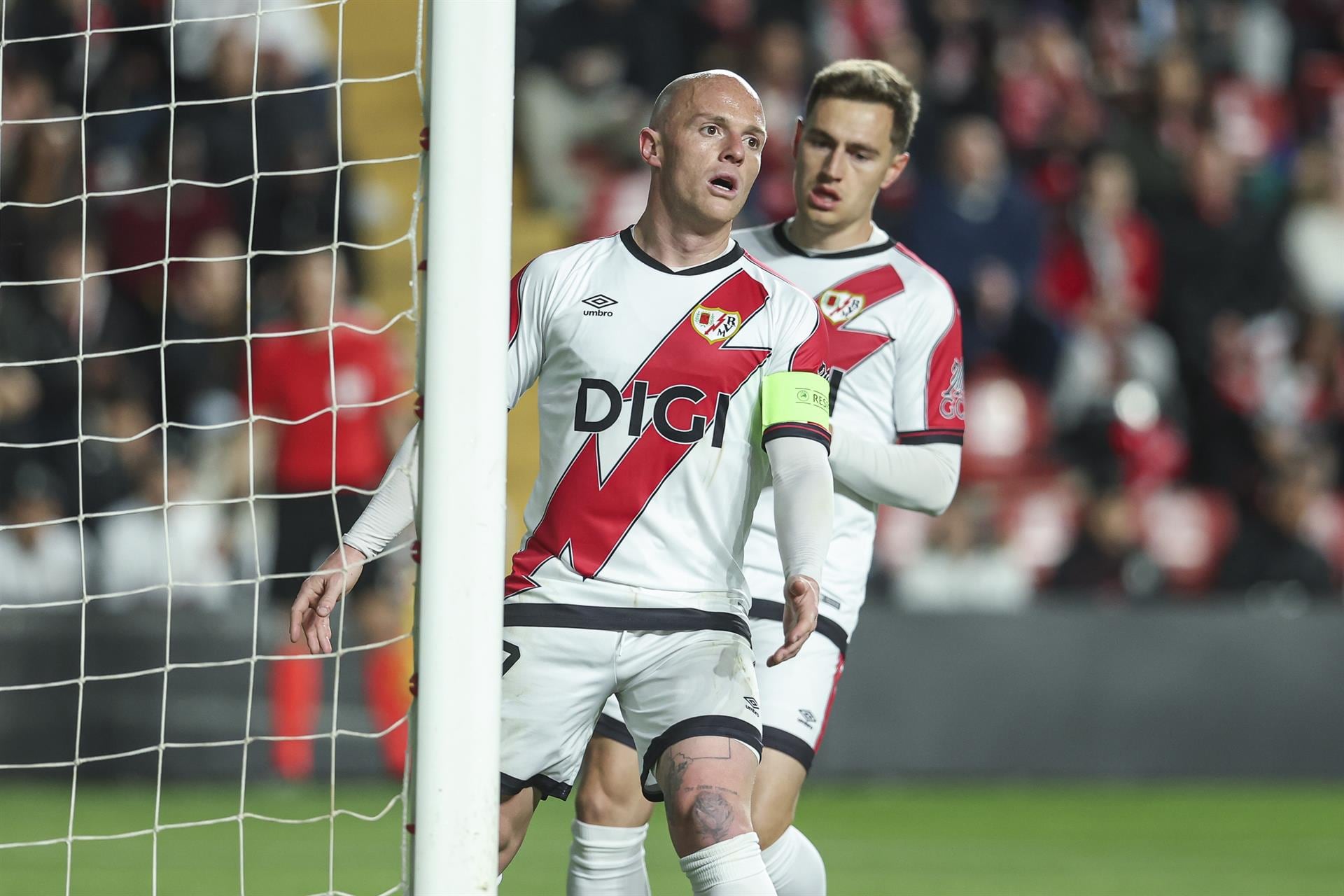 (Previa) El Rayo desea dar el primer paso hacia unas semifinales históricas arropado por Vallecas