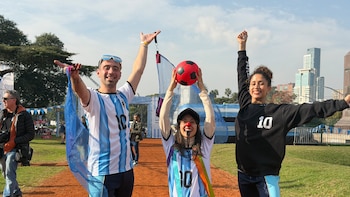 Se inauguró el Fan Fest para el Mundial en CABA: así se vivió el partido inaugural