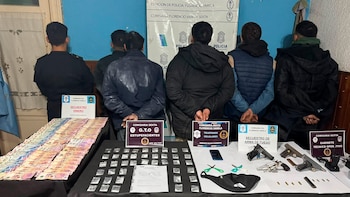 Desarticularon un búnker de drogas en Florencio Varela: un operativo con drones, cinco detenidos y cocaína fraccionada