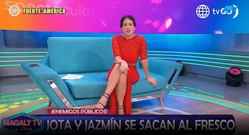 J. Benz menospreza o trabalho de Jazmín Pinedo e responde com raiva: “Quando quero liberar meu veneno, eu o libero”. Captação: Magaly TV La Firme.