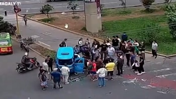 Impactante accidente entre mototaxi y