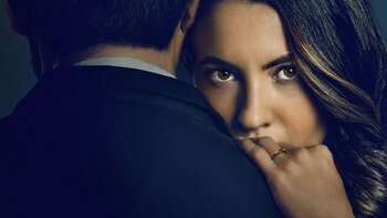 La Viuda negra ya lidera