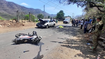 Socorristas de Cruz Verde Salvadoreña