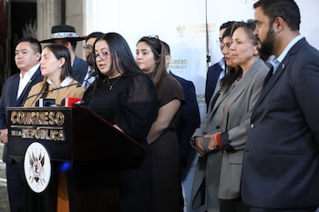 Una iniciativa de ley busca declarar Reserva de Uso Múltiple al Volcán de Agua para conservar sus recursos naturales.