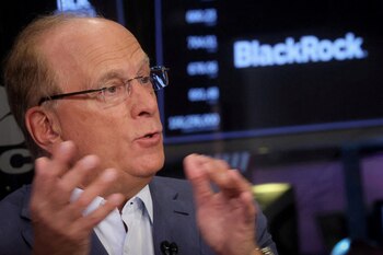 Larry Fink, presidente y director ejecutivo de BlackRock. REUTERS/Brendan McDermid/Foto de archivo