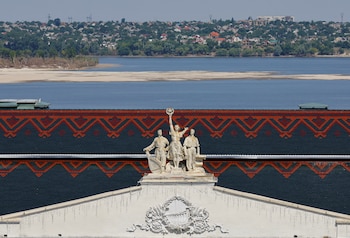 Una escultura soviética y un