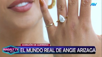 Angie Arizaga deslumbra en redes