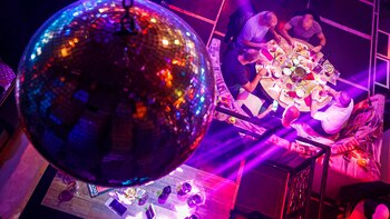 La policía uruguaya intervino en 68 fiestas que violaron las normas en la primera noche de eventos masivos desde que comenzó la pandemia