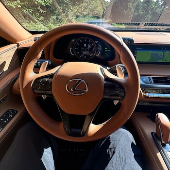 El interior del vehículo del