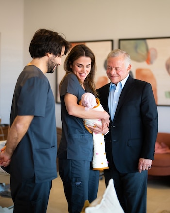 El nacimiento de Amina, la hija mayor de Iman (Casa Real Jordania)