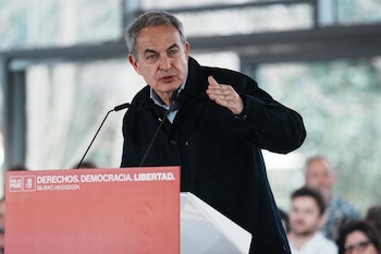 09/03/2024 El expresidente del Gobierno, José Luis Rodríguez Zapatero, interviene durante su acto de homenaje, en el Palacio Euskalduna, a 9 de marzo de 2024, en Bilbao, Vizcaya, País Vasco (España). Bajo el lema de '20 años de los derechos y las libertades', el encuentro recuerda los 20 años transcurridos desde que Zapatero constituyó su primer Ejecutivo. El acto sirve como reconocimiento de los socialistas vascos al logro de "la paz y el fin del terrorismo" por parte de José Luis Rodríguez Zapatero, motivo por el que este homenaje se realiza en Euskadi.
POLITICA
H.Bilbao - Europa Press