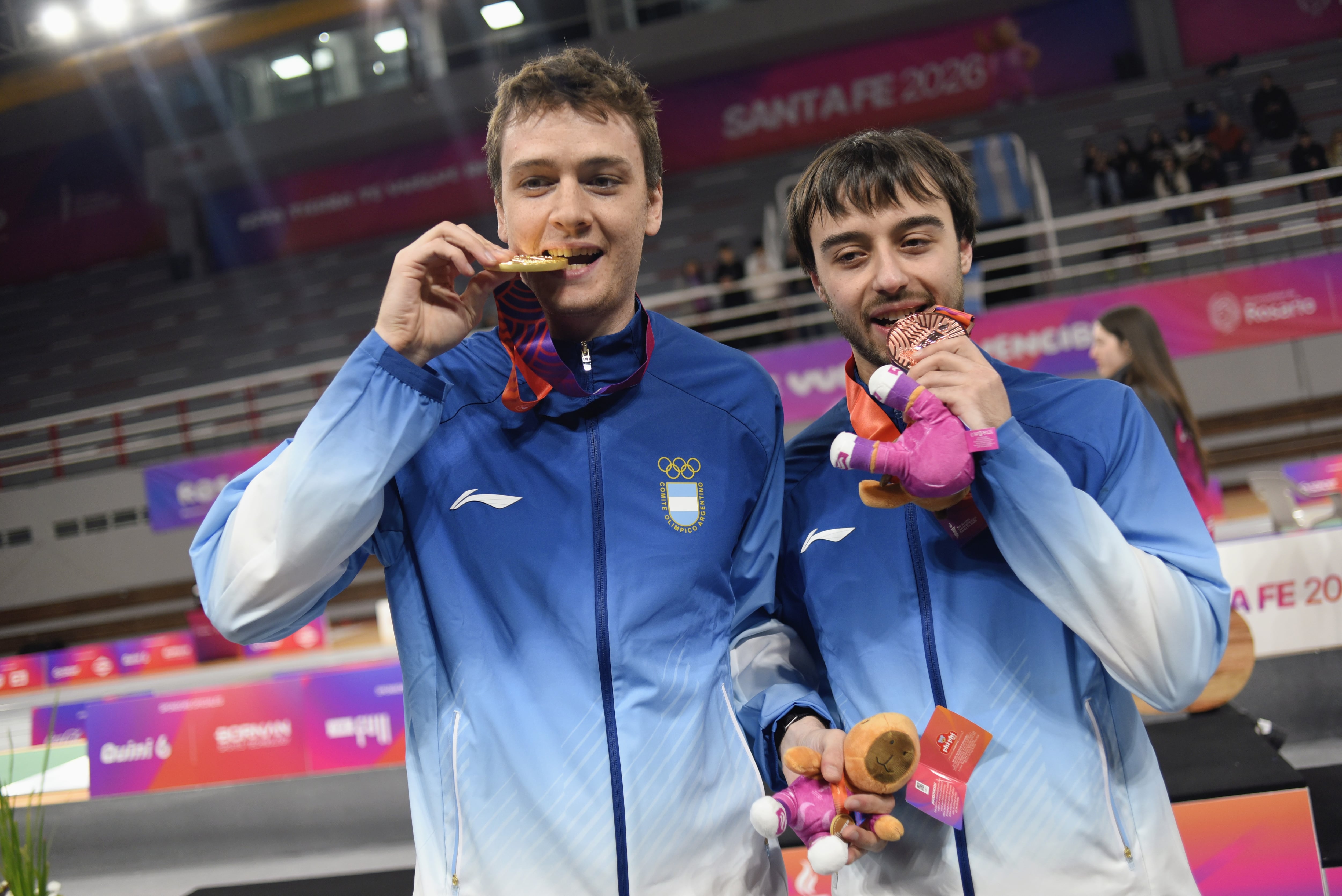 Pascual Di Tella y Juan Bacha, medallistas en esgrima (Juegos Suramericanos Santa Fe 2026)