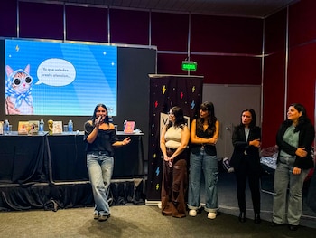 ArgentTeam: mundo VRYA. Literatura juvenil nacional na voz da GOL com Male Hehn, Mila Kate, Mile Walters, Caro Sichel, Nini Ríos e Nai Philpotts - (Fundação El Libro)