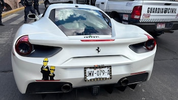 Deportivo de lujo robado en