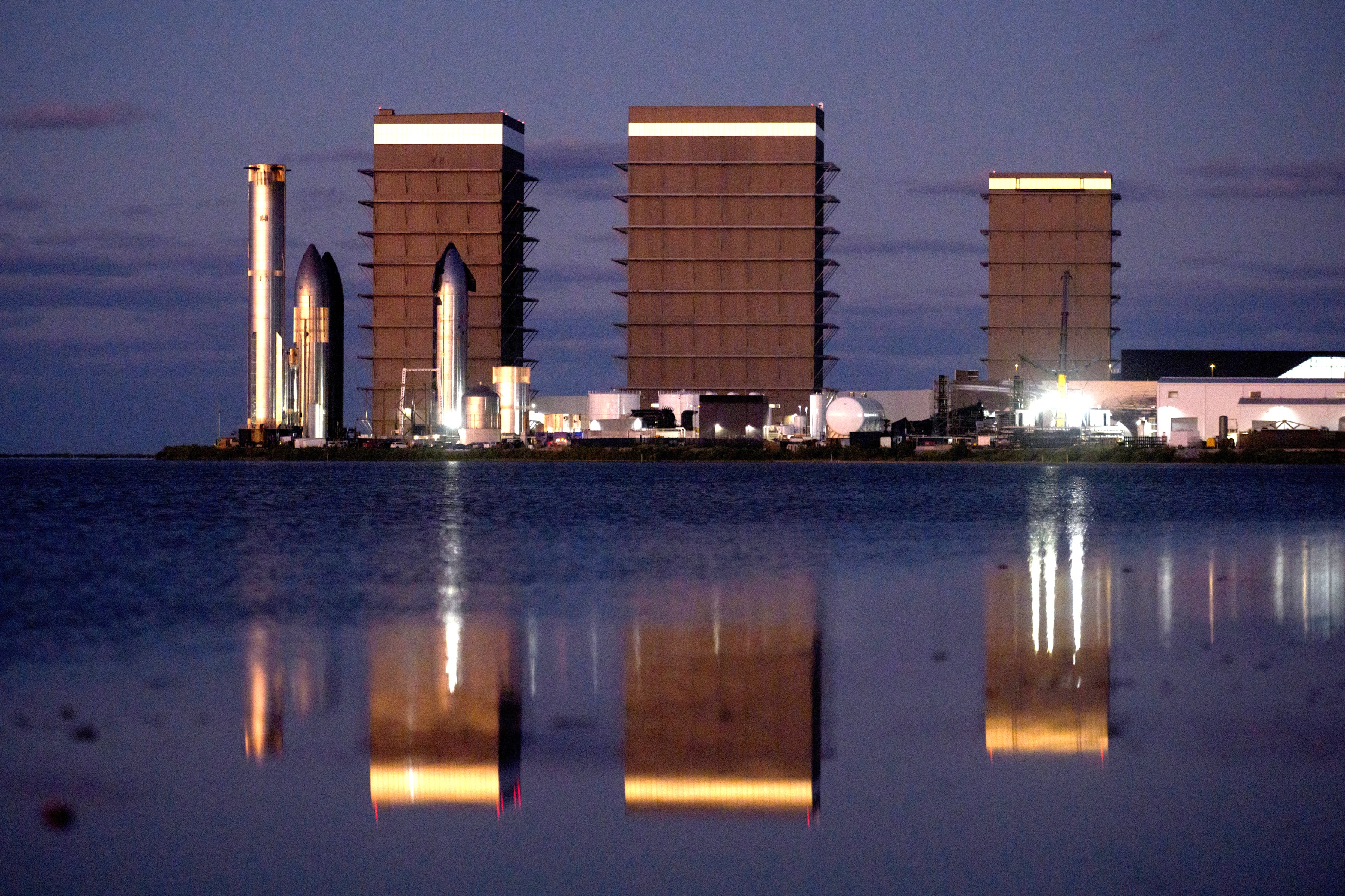 Elon Musk une sus imperios: SpaceX y xAI crean alianza para lanzar la primera IA al espacio profundo