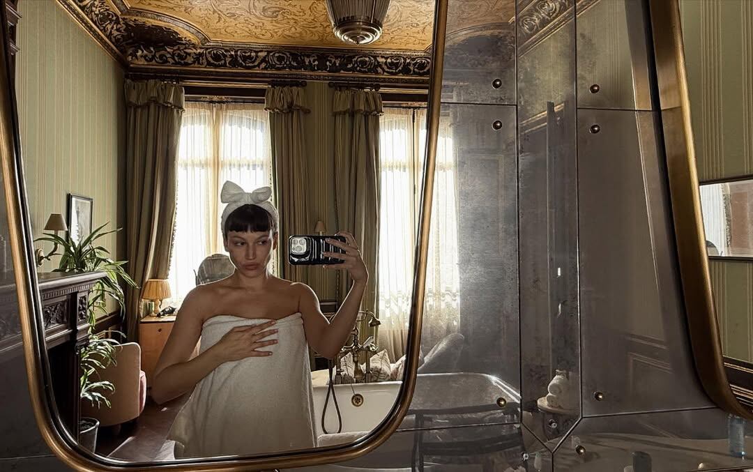 Úrsula compartió una foto a cara lavada durante la preparación para el desfile