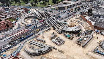 El Instituto de Desarrollo Urbano anunció que el nuevo puente vehicular sobre la Autopista Sur y avenida Bosa estará listo en 2027, beneficiando la movilidad en el sur de Bogotá - crédito IDU