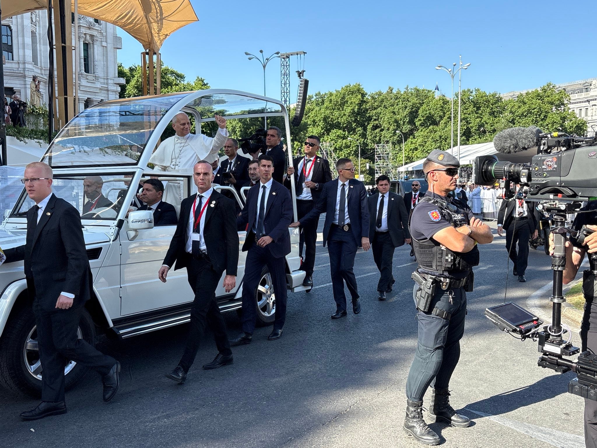 Despliegue policial durante la visita del Papa León XIV (Policía Nacional)