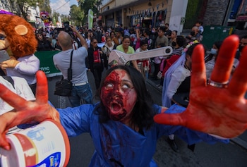 Toluca la Marcha de Monstruos y Zombies.