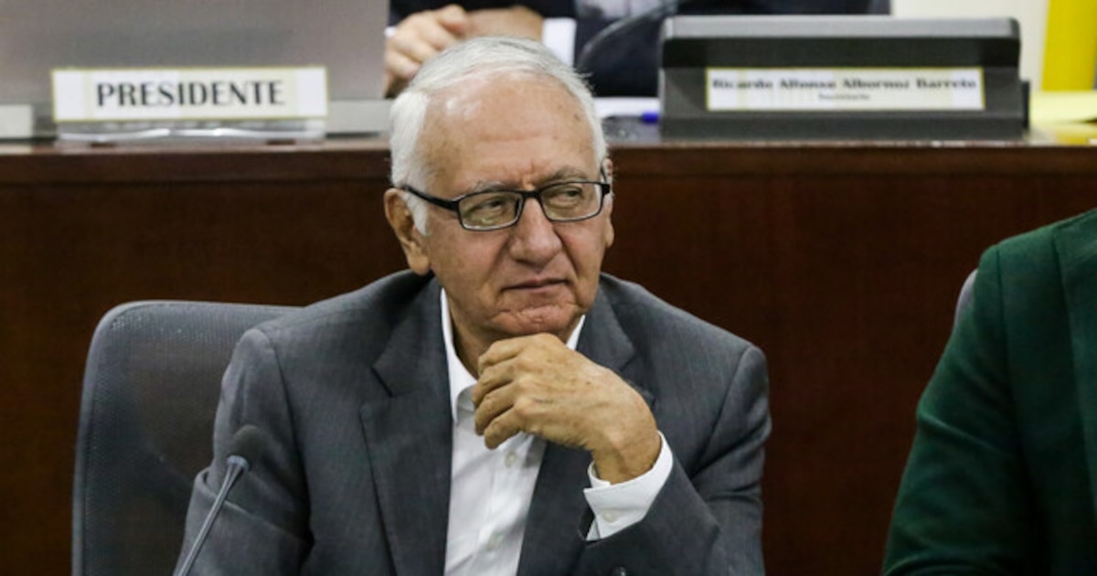 Defensa del Ministro de Salud: El aumento de la UPC se basa en la inflación, no en la manipulación de cifras